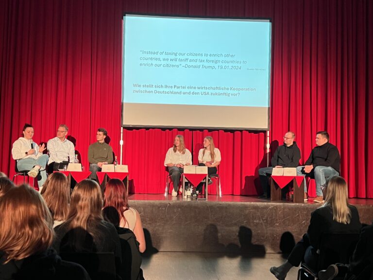 Podiumsdiskussion am St. Josef Gymnasium